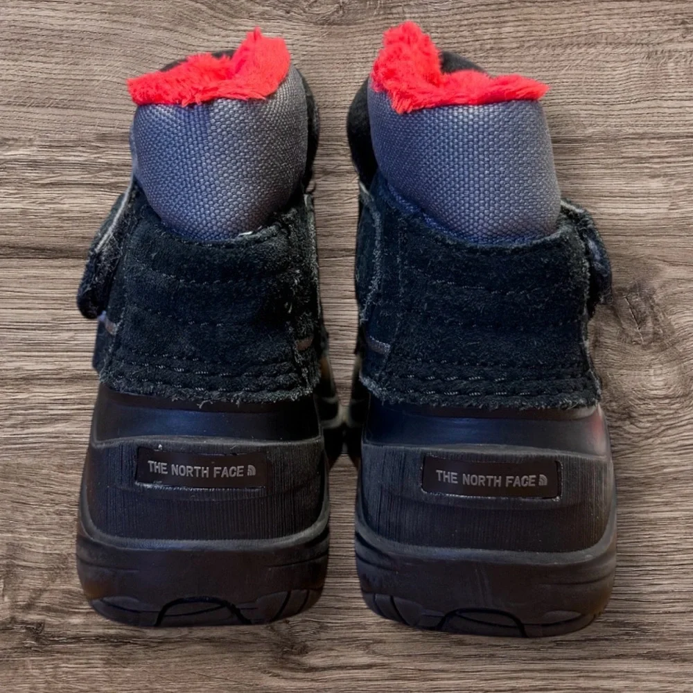 Like new! The North Face Alpenglow II Boot - Toddler - Zinc Gray / Black